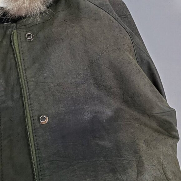 Vintage Leather Coat Hood - Picture 10 of 16